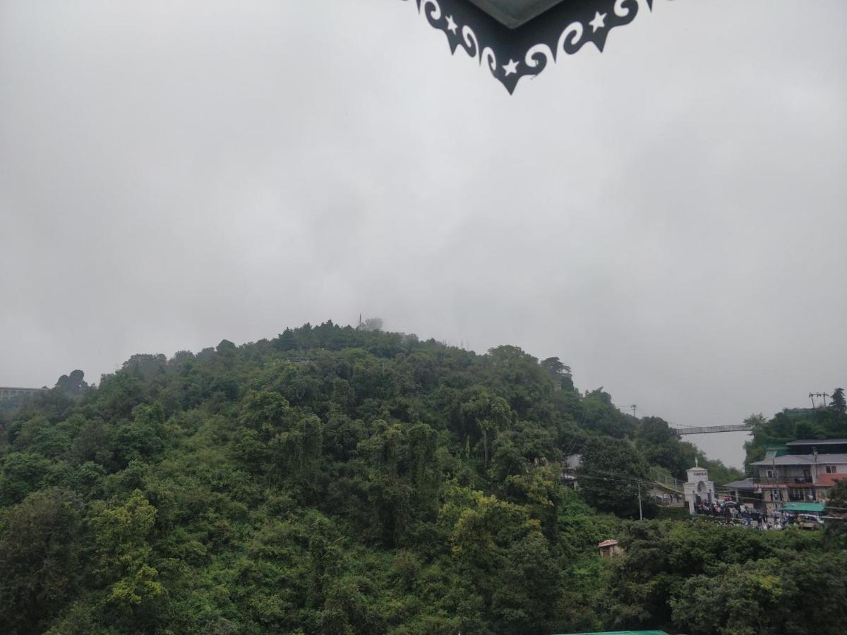 Pinnacle Vesta Homestay Masuri Exterior foto