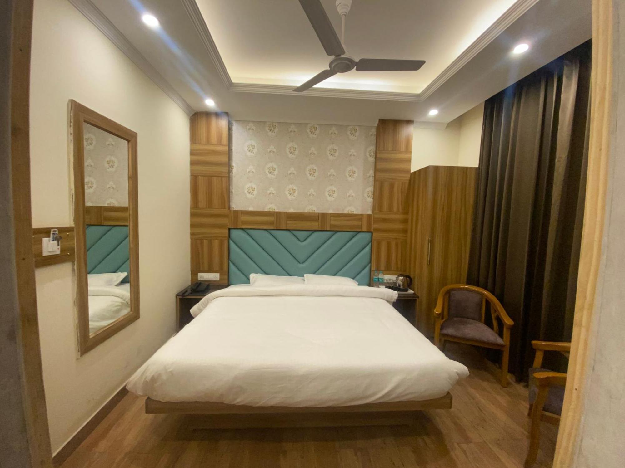 Pinnacle Vesta Homestay Masuri Exterior foto