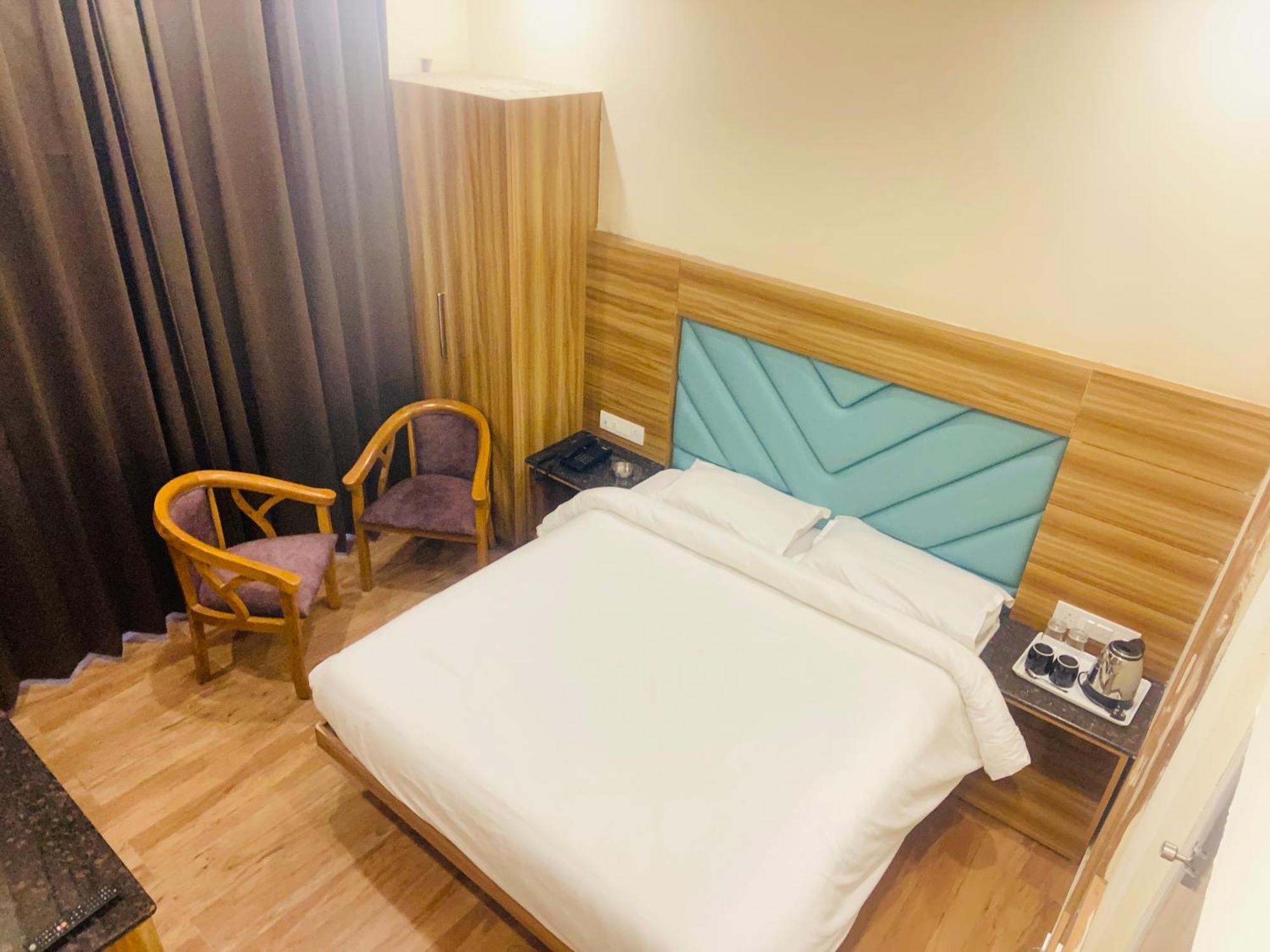 Pinnacle Vesta Homestay Masuri Exterior foto